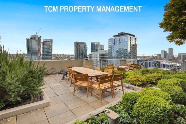 Building Photo - 819 Virginia St