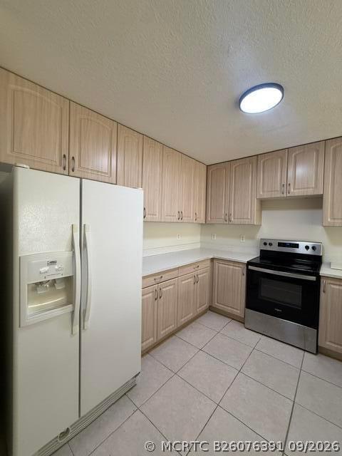 Building Photo - 1568 Hawthorne Pl