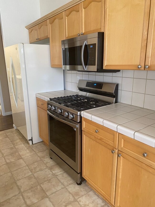 Building Photo - Single Story Home in South Reno