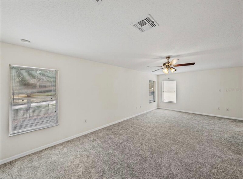 Building Photo - 143 Alfani St