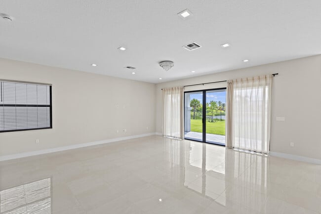 Building Photo - 10033 Stockrun Dr