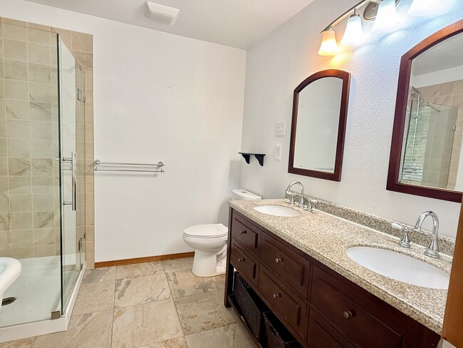 Building Photo - Rare First-Time Rental | Spacious 5BR + Office Cul-de-Sac Home Backing to Nature