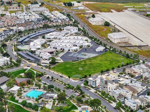 Building Photo - 134 Modjeska