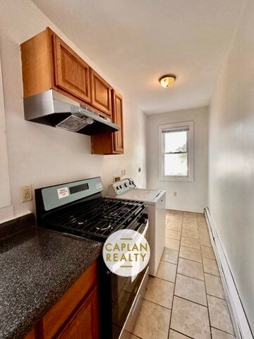 Building Photo - 2 Derby Ave