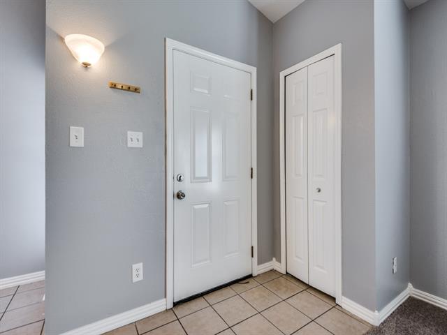 Building Photo - 4646 Carr St