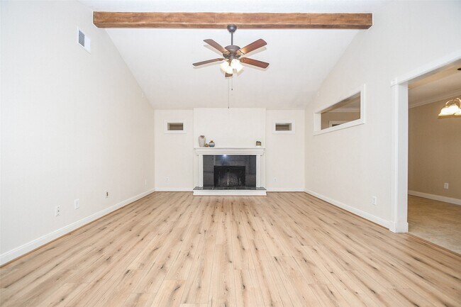 Building Photo - 710 N Fork Ct