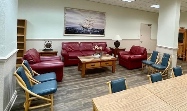 Building Photo - 400 Island Way