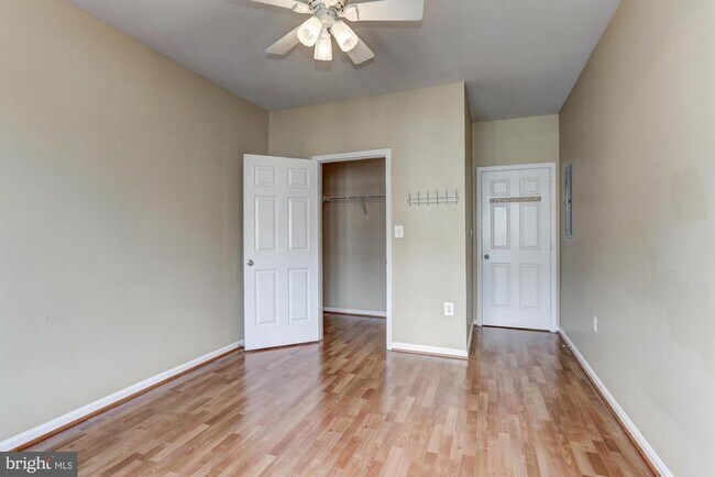 Building Photo - 5106 Travis Edward Way