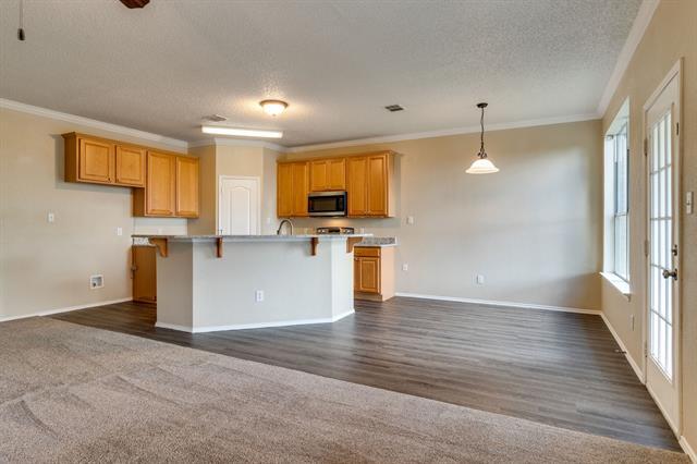 Building Photo - 6421 Downeast Dr