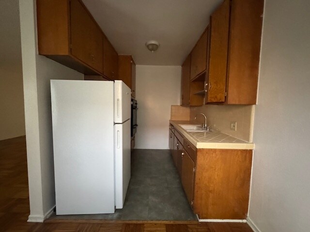 Building Photo - 1722 Armacost Ave