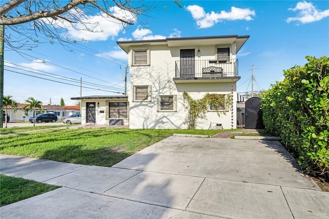 Building Photo - 2801 SW 106th Ave