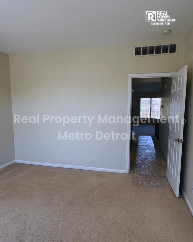 Building Photo - SUMMER SAVINGS FOR YOUR NEW HOME