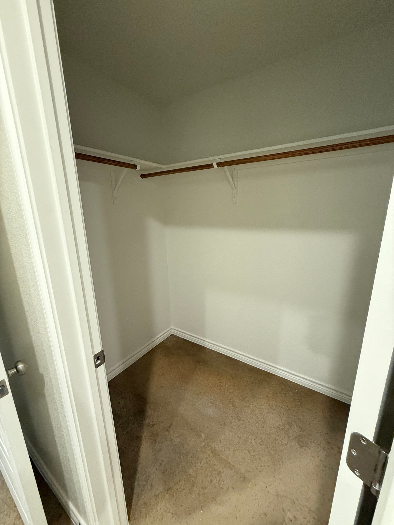 Building Photo - 1165 Lindsey Dr