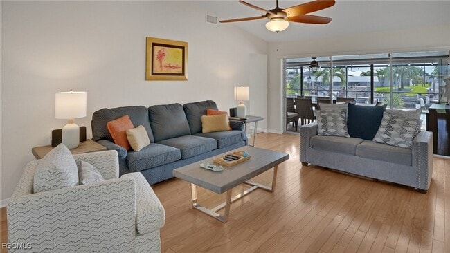 Building Photo - 3339 SE 16th Pl