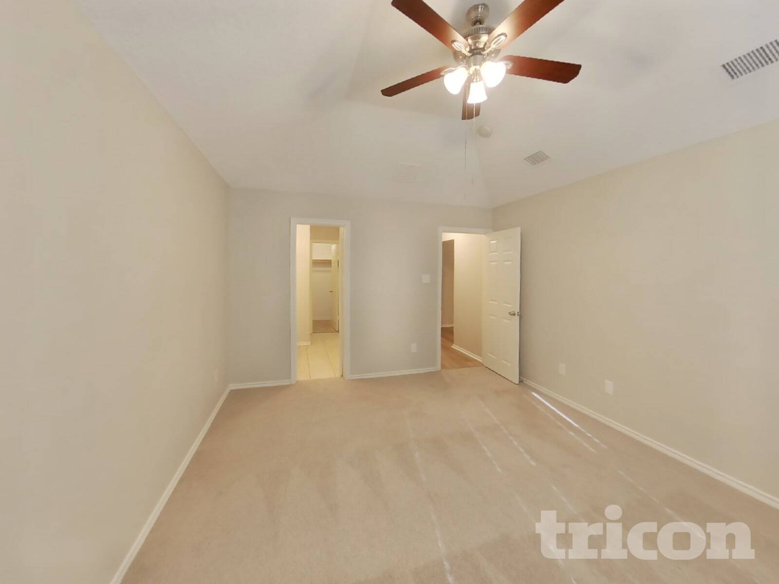 Building Photo - 1704 Fern Dr