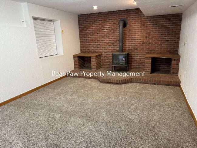 Building Photo - 30092 Spruce Rd