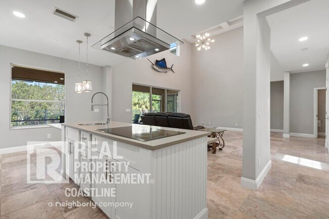 Building Photo - Discover North Port Luxury! 4BD 3.5BA - AVAILABLE NOW!