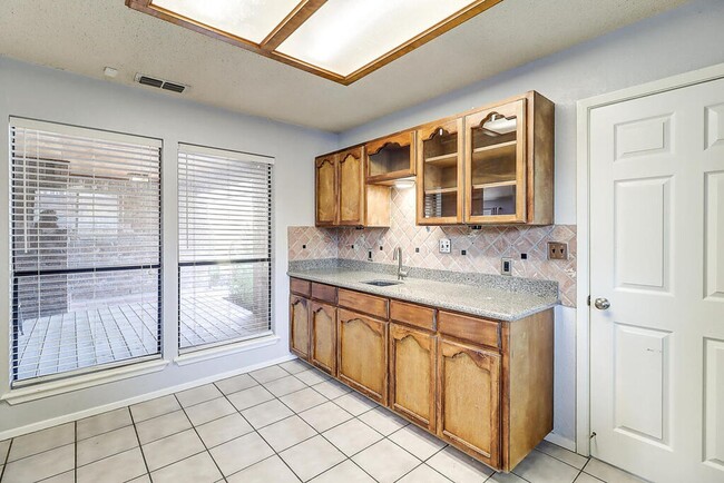 Building Photo - 7034 Powderhorn Ct