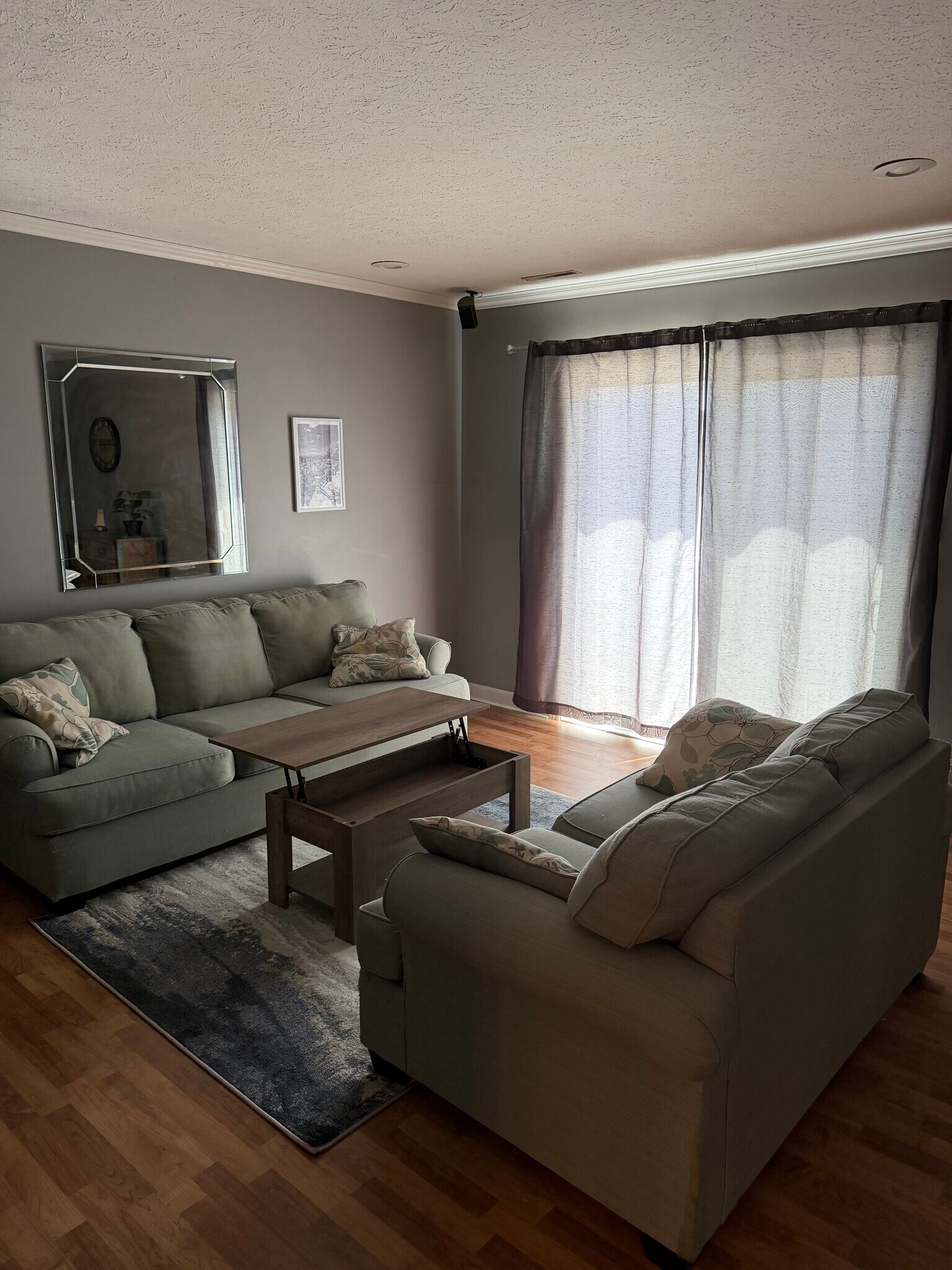 Building Photo - 1343 Headlee Ave