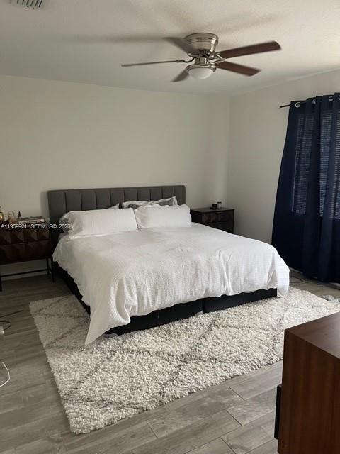 Building Photo - 637 SW 3rd Ave