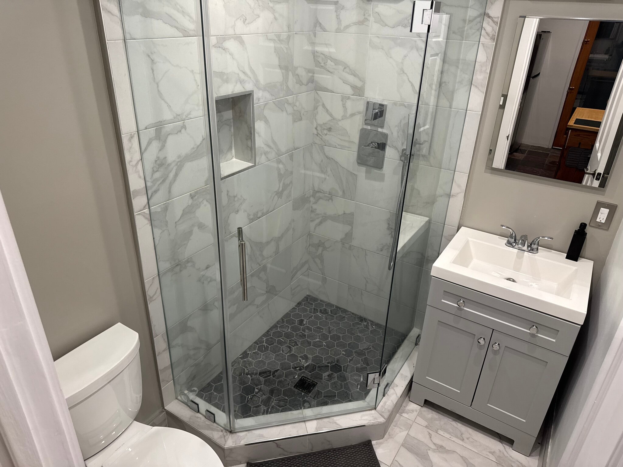 New Bathroom - 966 Manzanita St