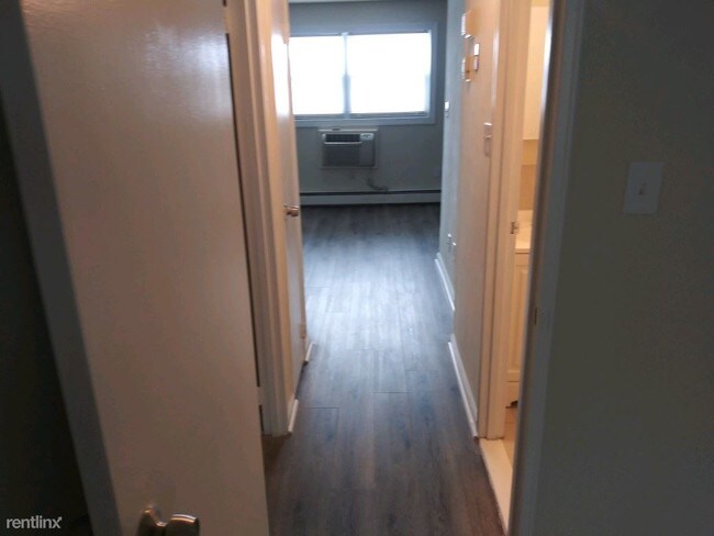 Building Photo - 41 N Delaware Ave