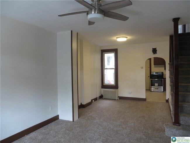 Building Photo - 1509 S Albert St