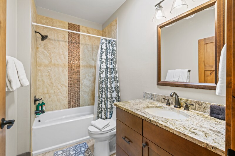 Building Photo - 498 S Badger Trail