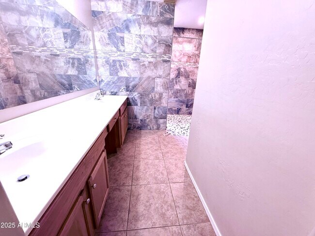 Building Photo - 29152 N Red Finch Dr