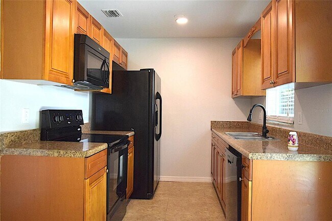 Building Photo - 1242 Mohrlake Dr