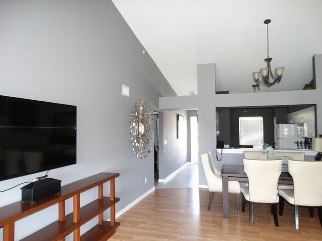 Building Photo - 3250 Cypress Glen Way