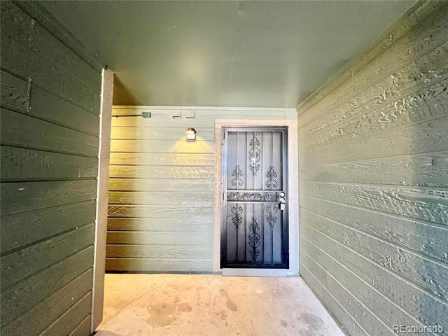 Building Photo - 14252 E Tufts Pl