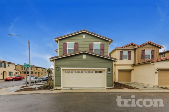 Building Photo - 29392 Walnut Tree Way