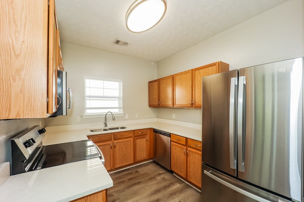 Building Photo - 4541 Parkway Cir