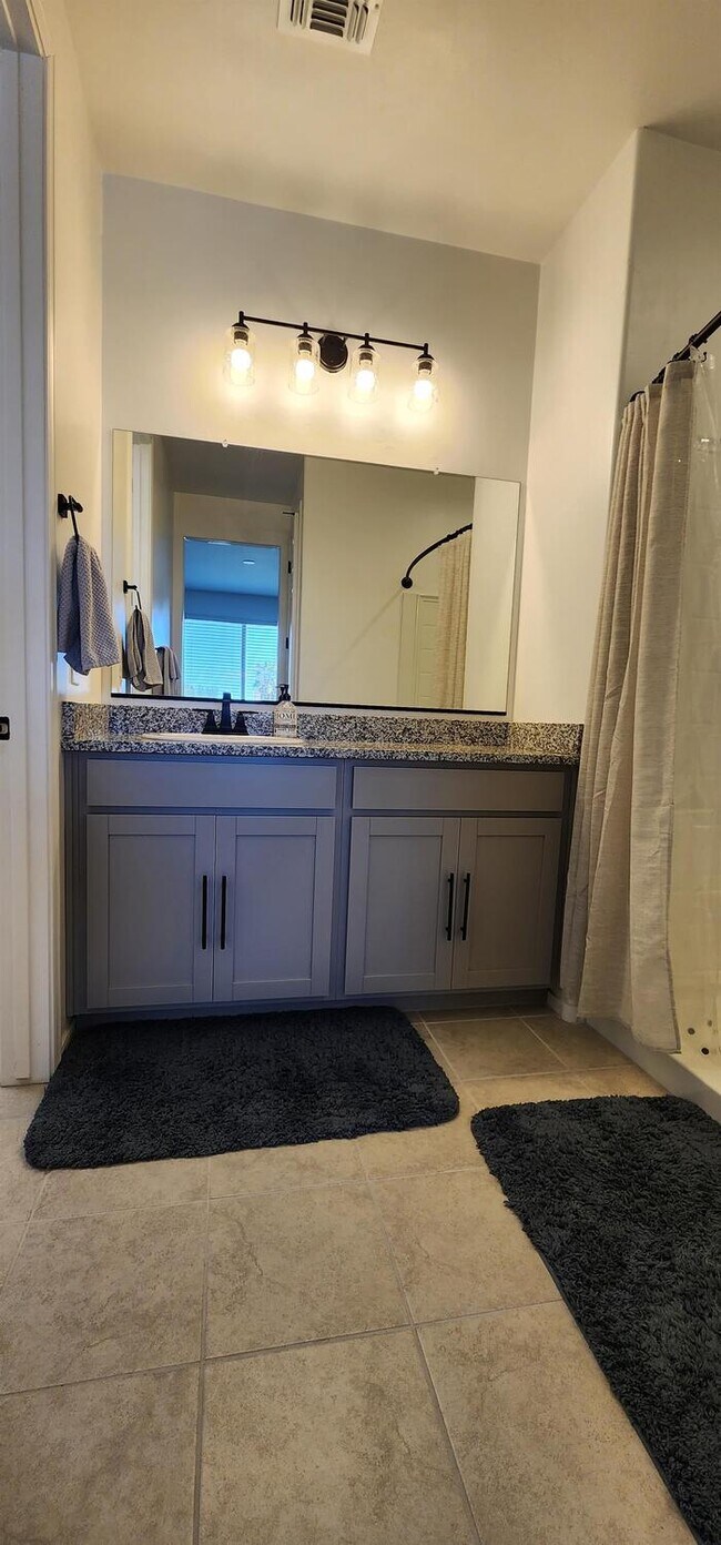 Building Photo - 21572 Treasure Rd