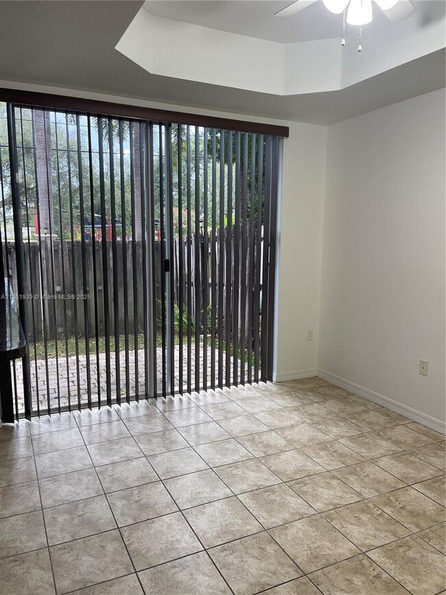 Building Photo - 5803 Siena Ln