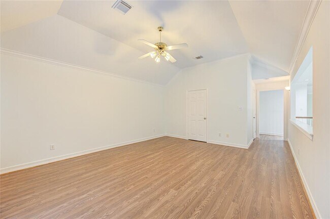 Building Photo - 1911 Briarchester Dr