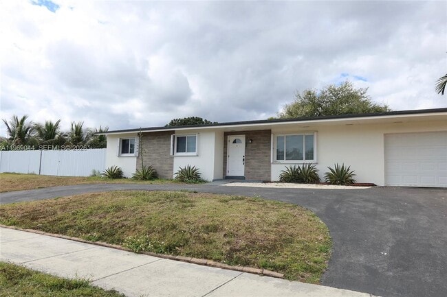 Building Photo - 27684 SW 163rd Ct