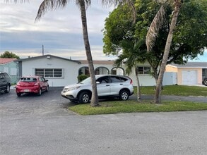 Building Photo - 7607 Harbour Blvd