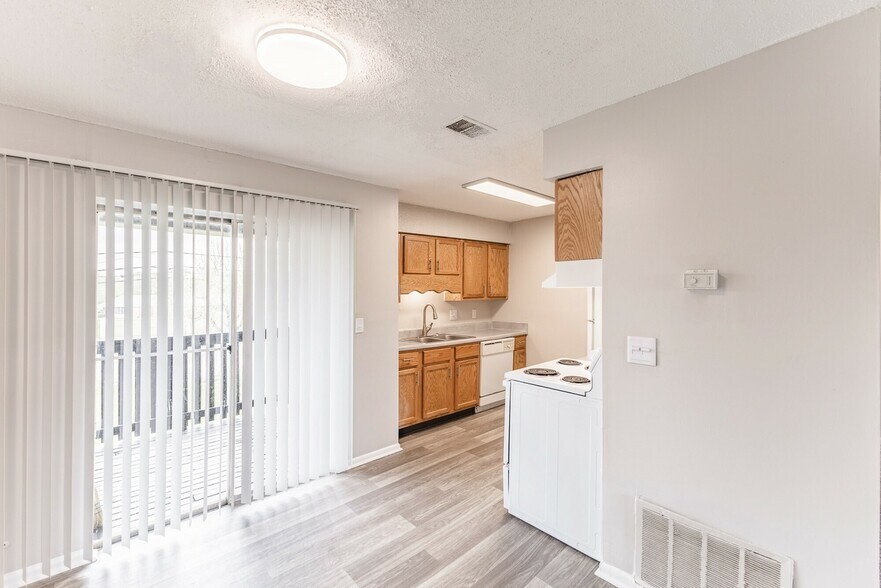 Dover Glen 2500 SW Spring Ave Decatur AL 35601 Apartment Finder