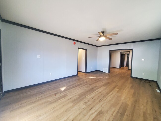 Building Photo - 2646 Reynolds St