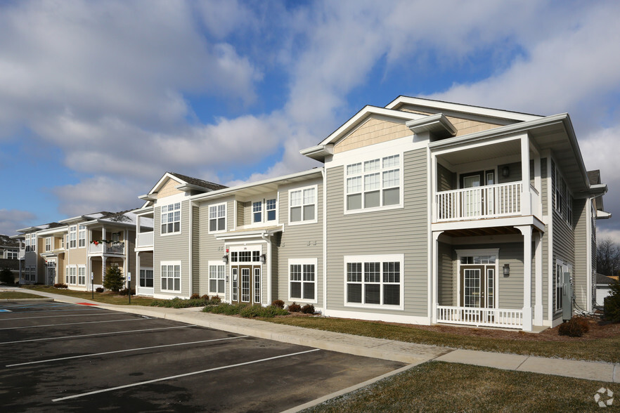 Building Photo - Traditions at Burns harbor Apartment Homes