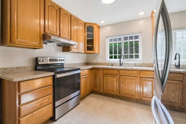 Building Photo - Sunnyvale West House FOR RENT - $4,500/mo