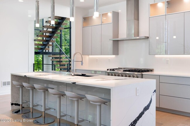 Building Photo - 14201 Reserves Cove Dr