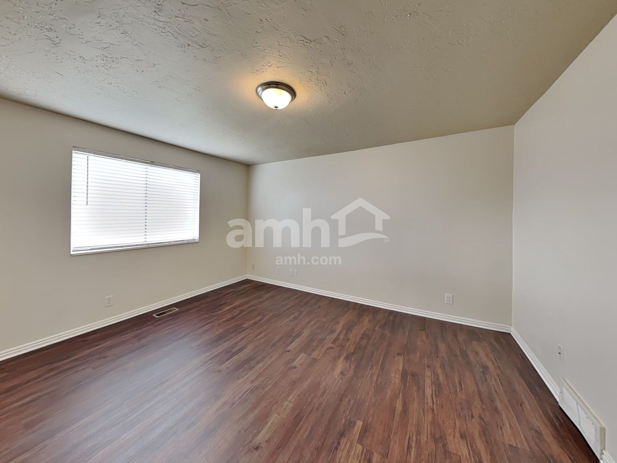 Building Photo - 5404 W Sunfalls Ct