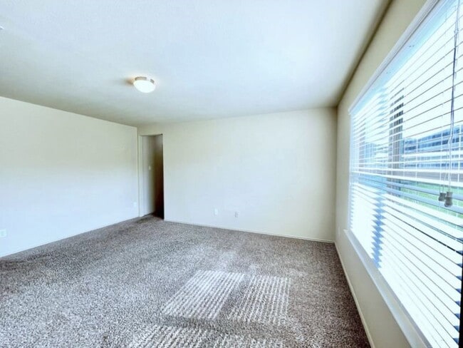 Building Photo - 20431 Sweet Louetta Ln
