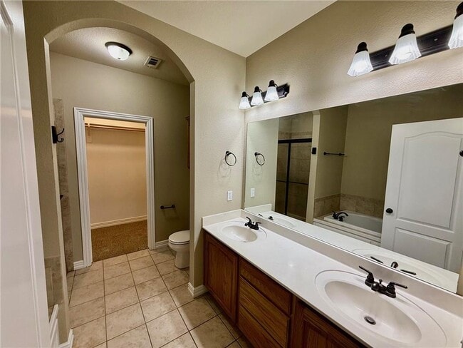 Building Photo - 4221 Zion Valley Dr