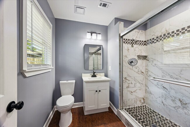 Building Photo - 8519 Hatton St