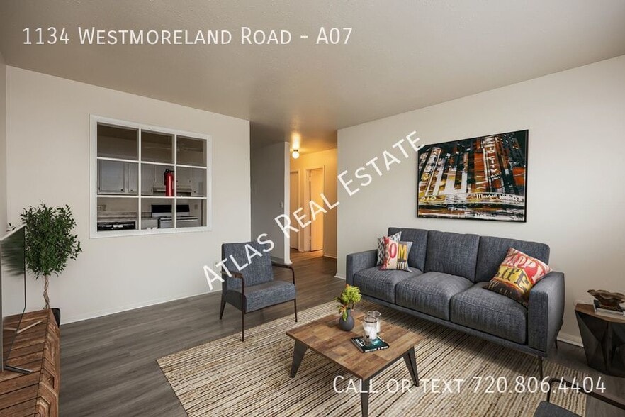 Primary Photo - Crestmoor Apartments