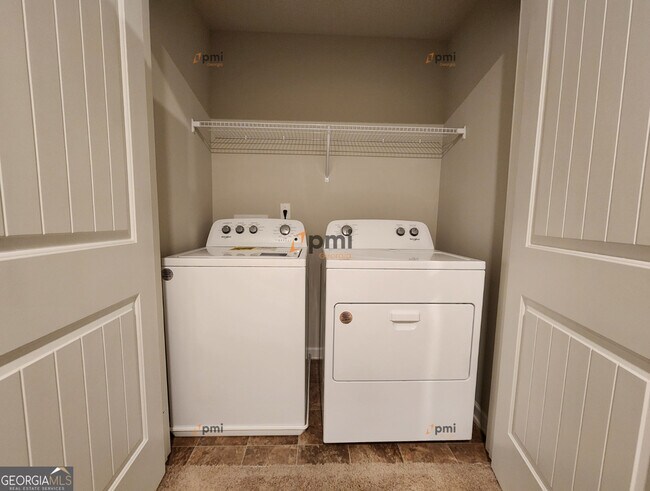 Building Photo - 315 Skipjack Ct